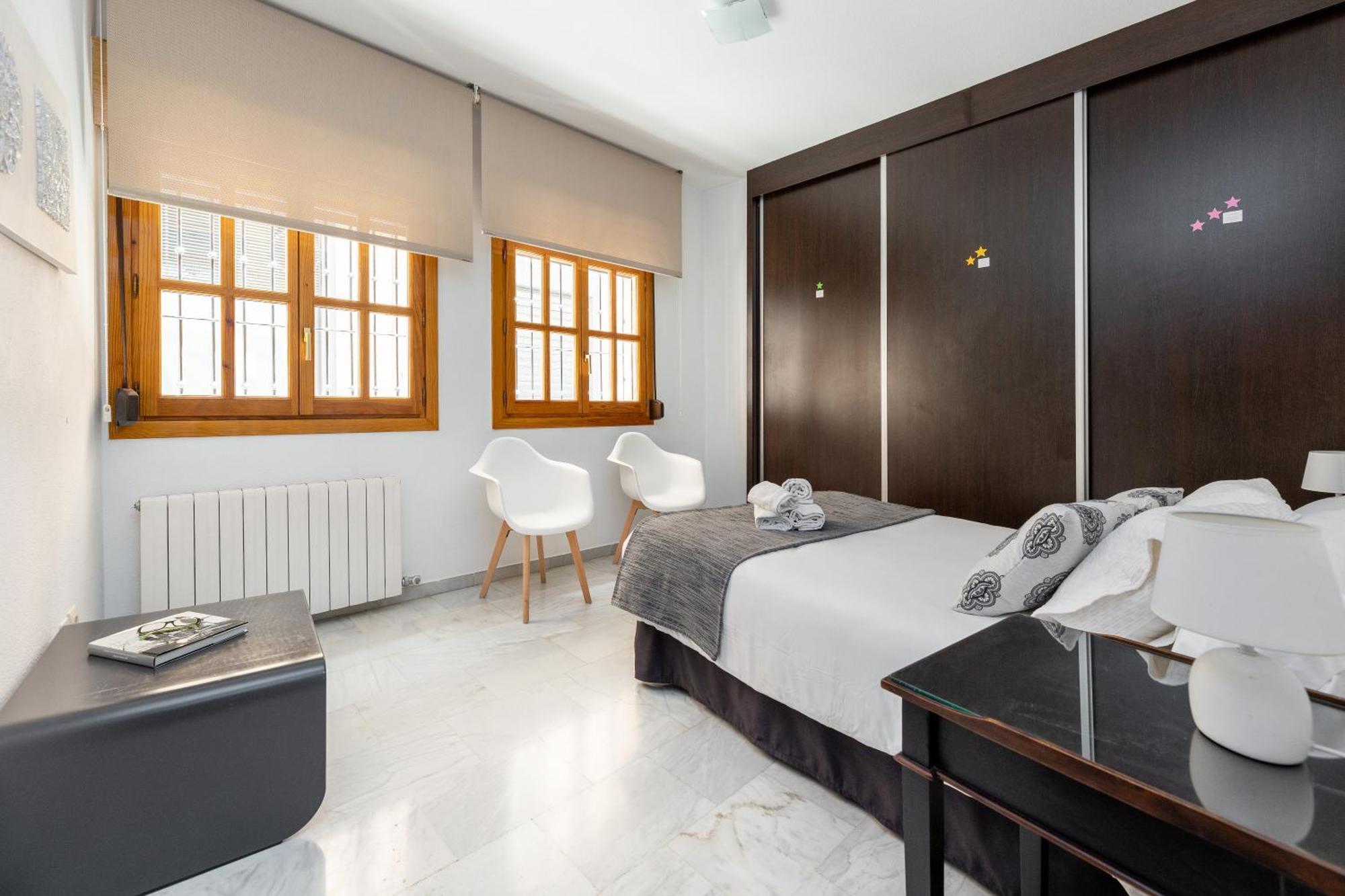 Apartamento Adultos Centro Nueva De La Virgen 2 Free Parking グラナダ エクステリア 写真