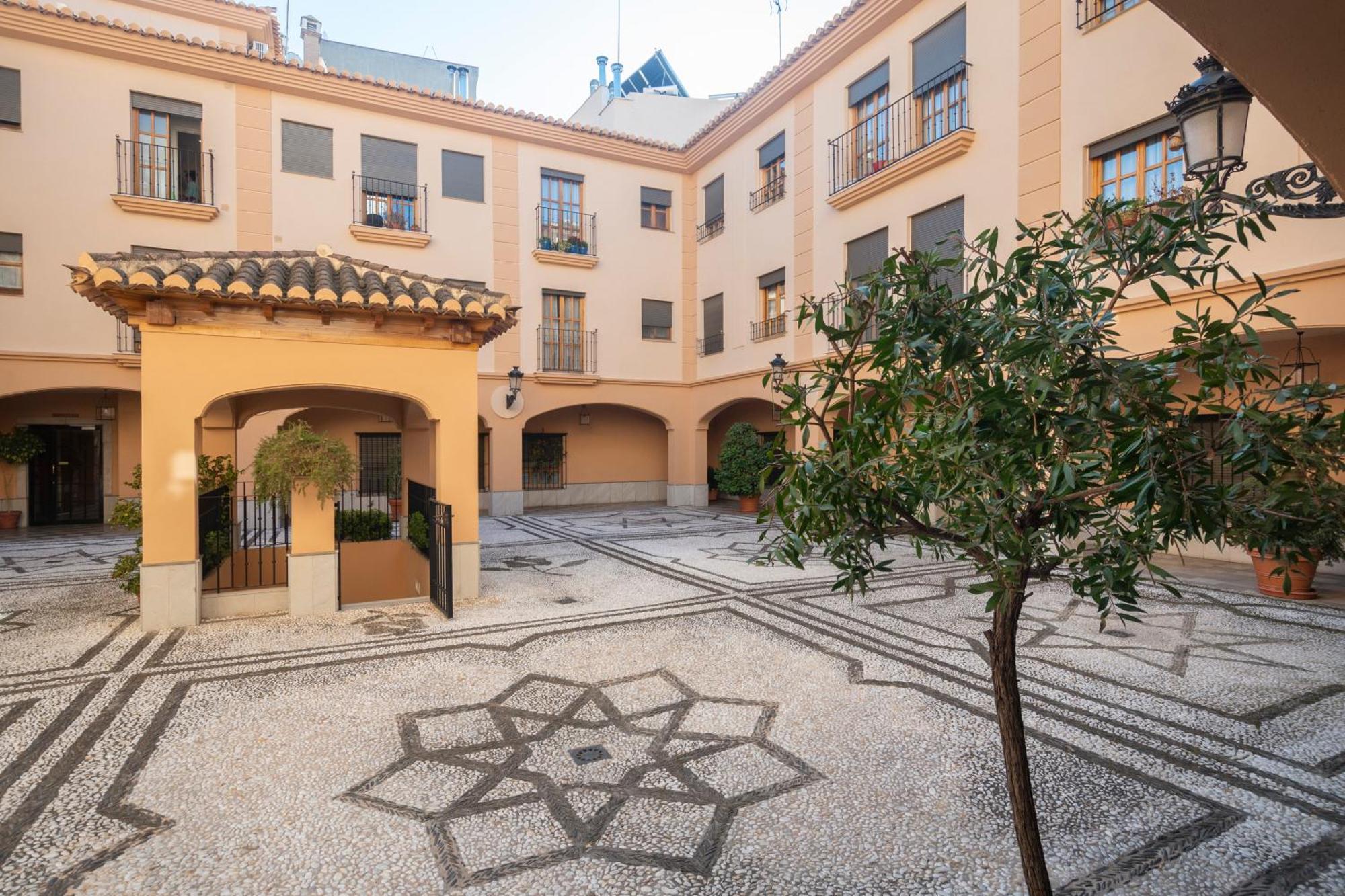 Apartamento Adultos Centro Nueva De La Virgen 2 Free Parking グラナダ エクステリア 写真